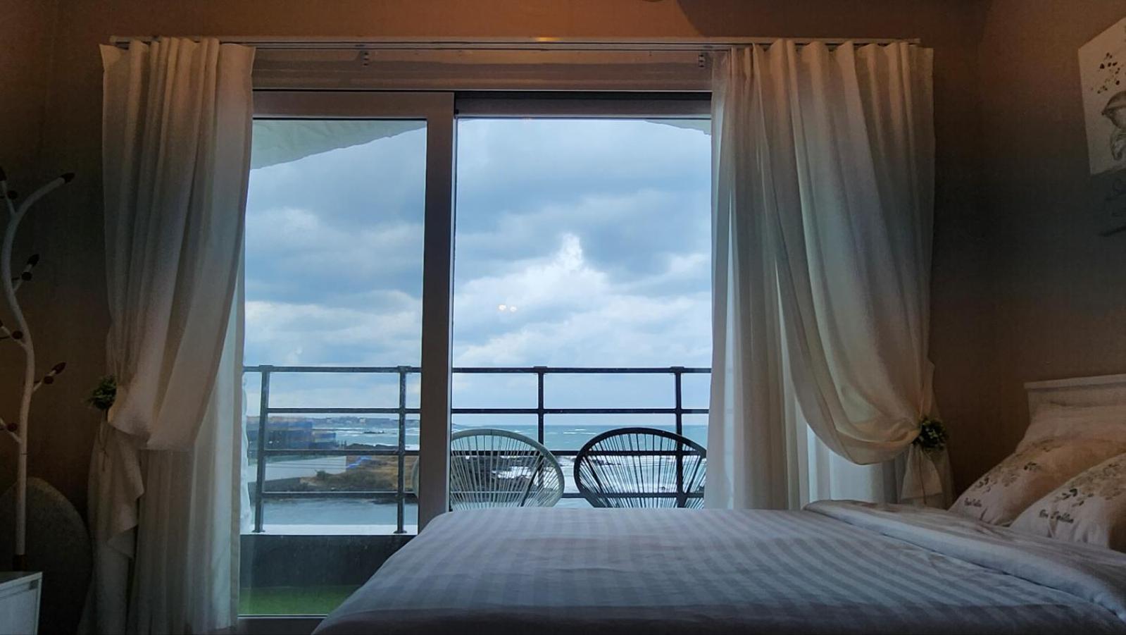 Pension Haneul Tari Jeju Ngoại thất bức ảnh